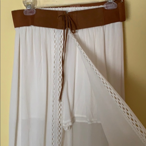 Skirt - Picture 3 of 4